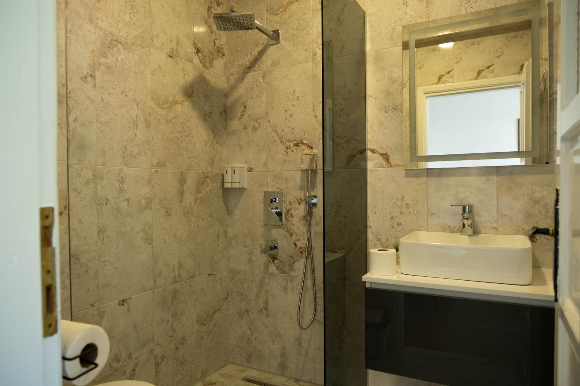 אולודניץ Kibele Hotel מראה חיצוני תמונה