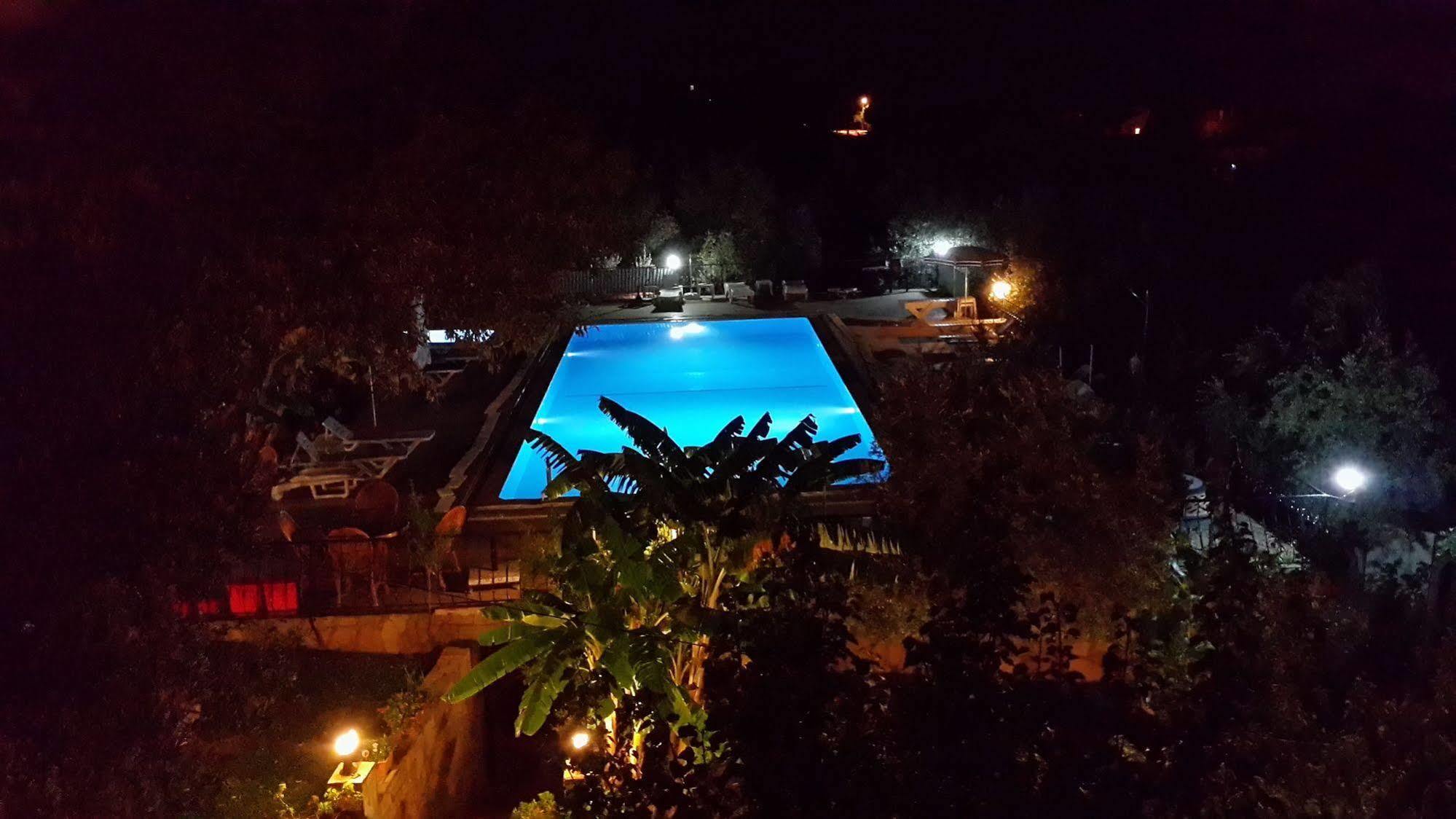 אולודניץ Kibele Hotel מראה חיצוני תמונה