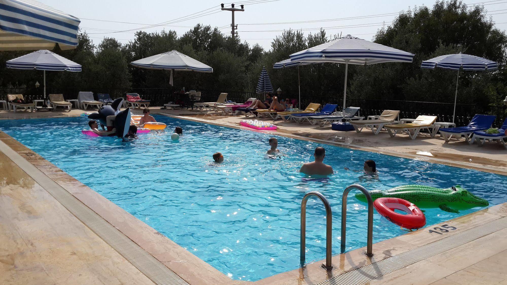 אולודניץ Kibele Hotel מראה חיצוני תמונה
